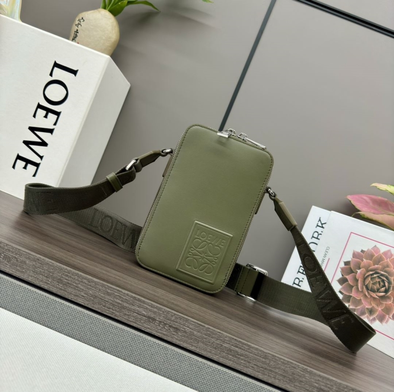 l*ew* satchel bags